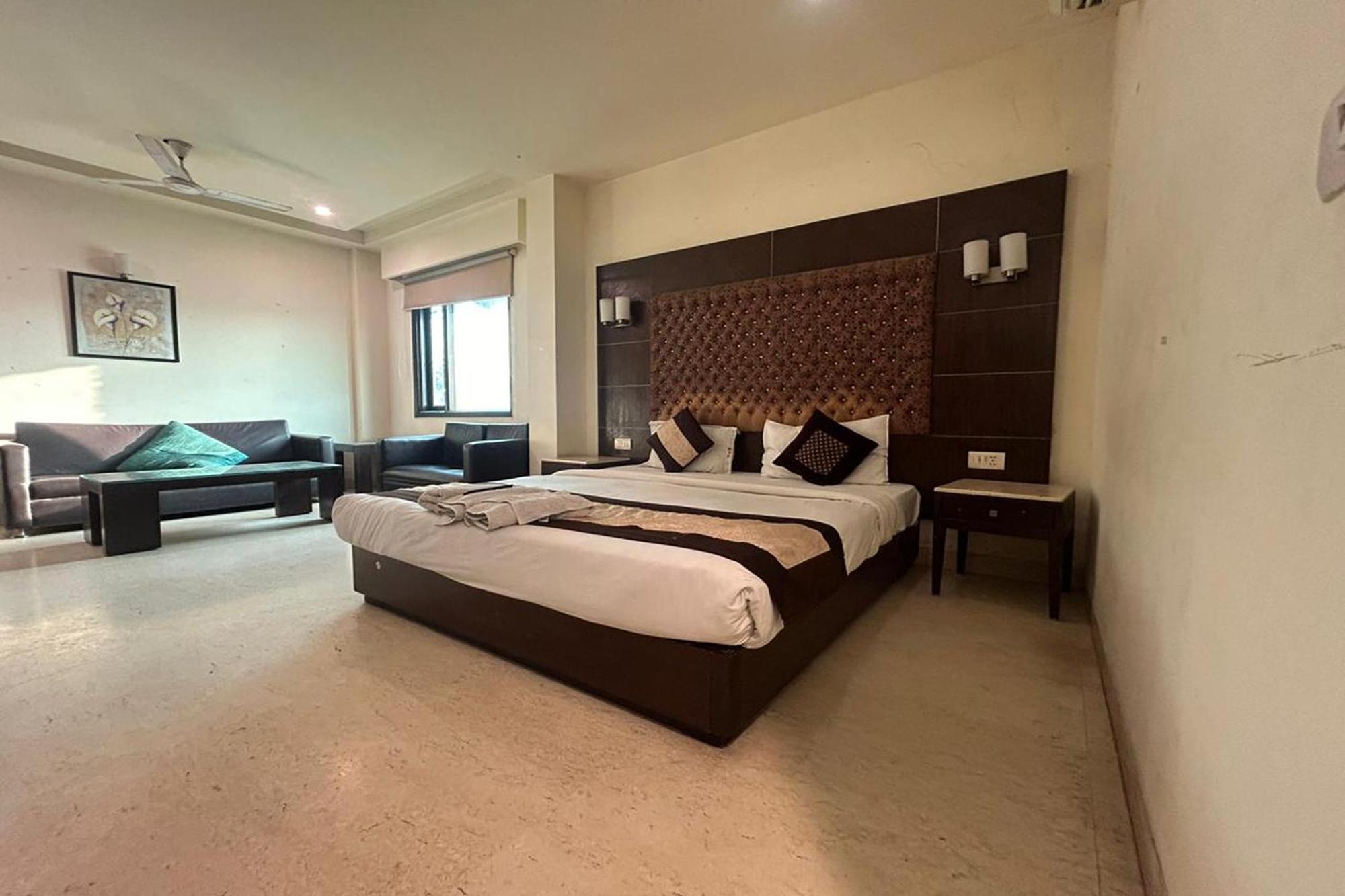 The Metropolis Guest House Near Rk Ashram Metro Station Nowe Delhi Zewnętrze zdjęcie