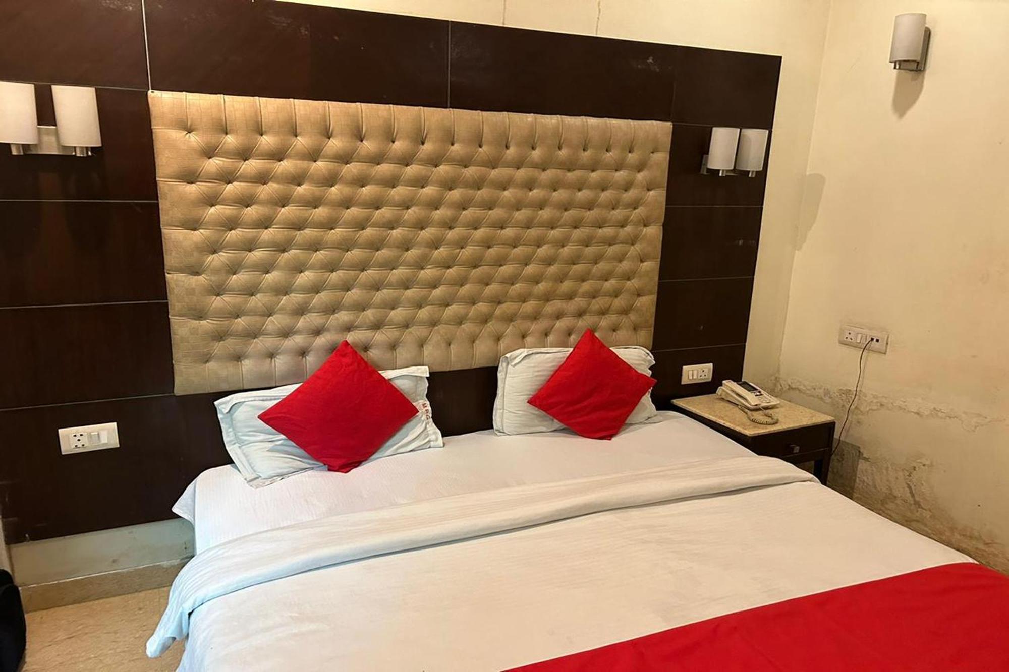 The Metropolis Guest House Near Rk Ashram Metro Station Nowe Delhi Zewnętrze zdjęcie
